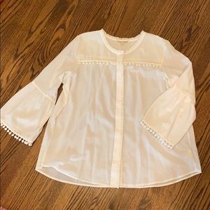Calmé Flute Sleeve Blouse